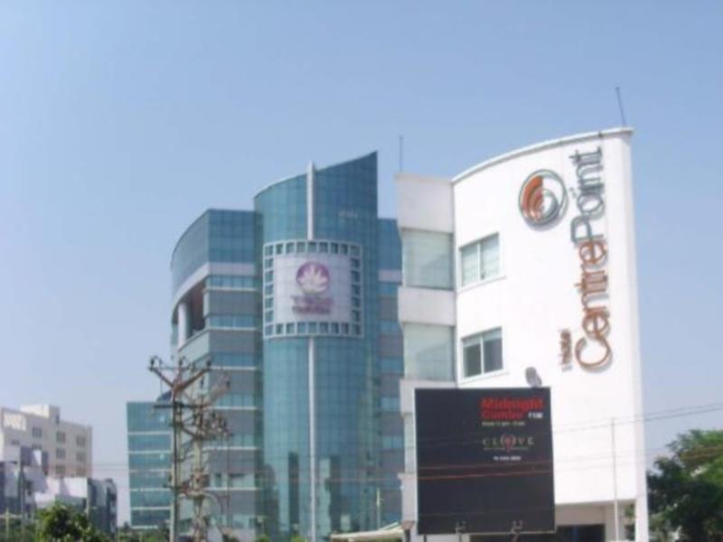 The Centre Point Hotel Chennai Luaran gambar