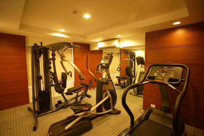 The Centre Point Hotel Chennai Luaran gambar